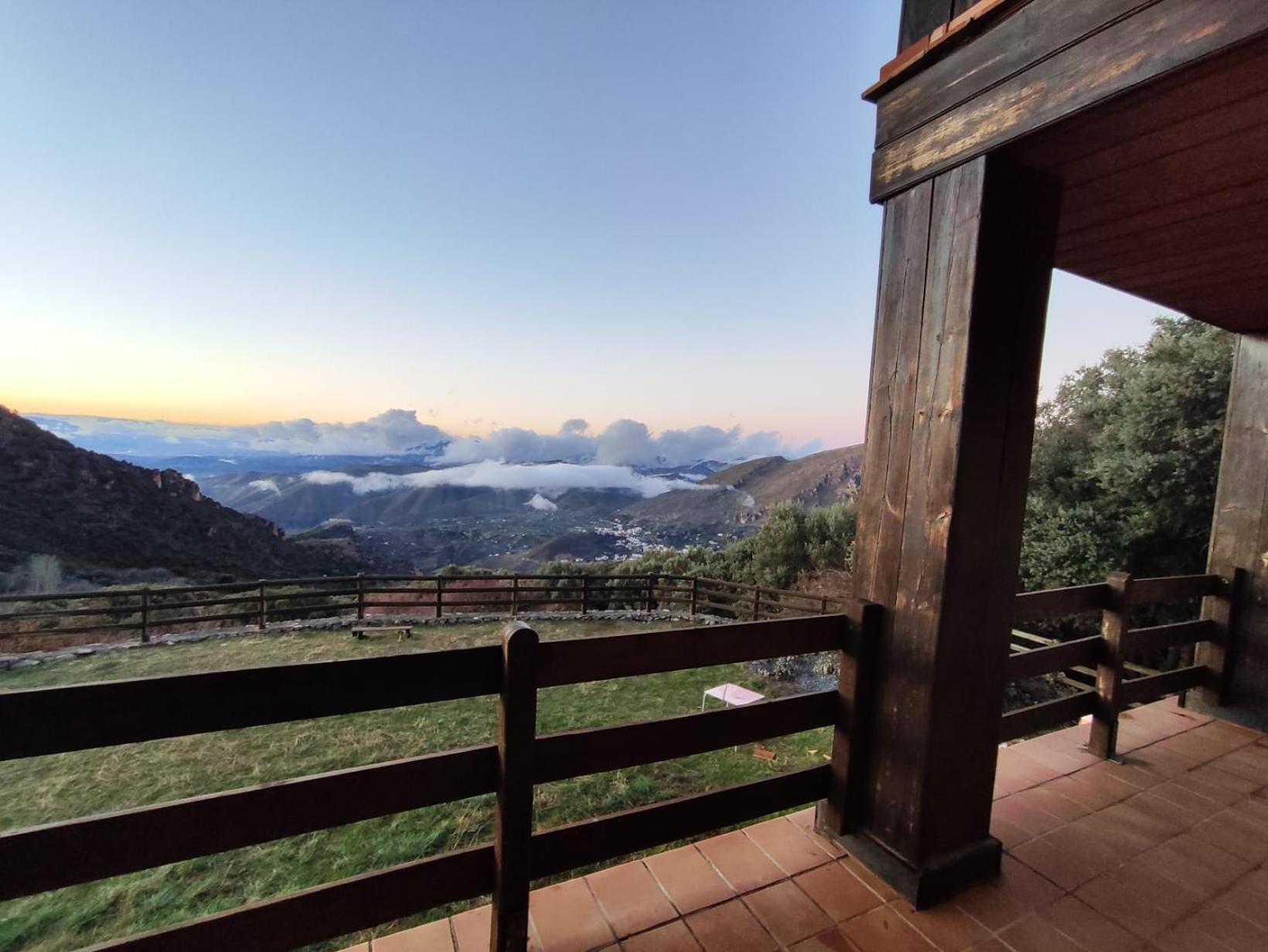Refugio Del Aguila "Casa Diaman" Guest House Guejar Sierra Exterior photo